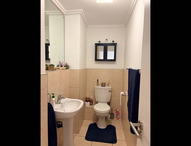 1 BEDROOM APARTMENT TO LET IN UMHLANGA RIDGE